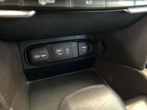 Used 2019 Hyundai Santa Fe SE image 39