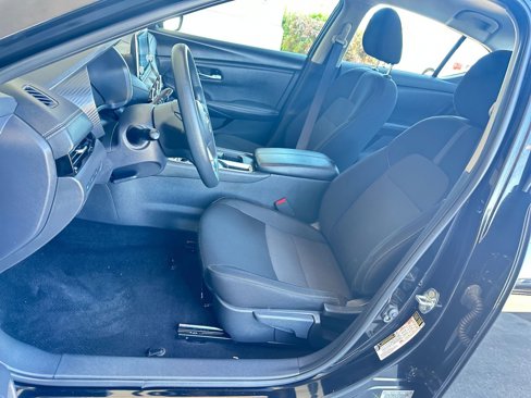 Used 2024 Nissan Sentra SV image 36