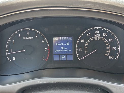 Used 2011 Hyundai Genesis 4.6 image 11