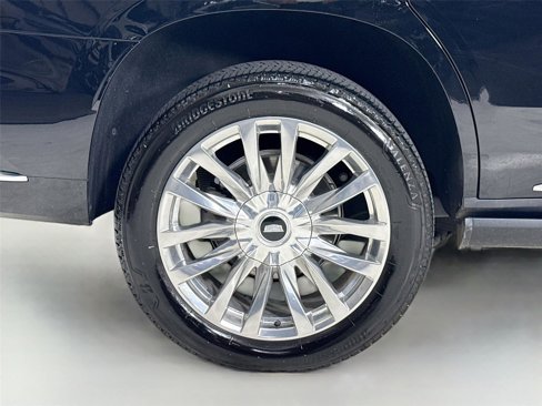 Used 2022 Cadillac Escalade Premium Luxury w/ Performance Package image 39