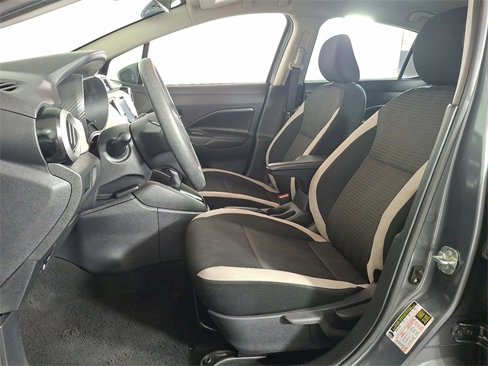 Used 2020 Nissan Versa SV image 16