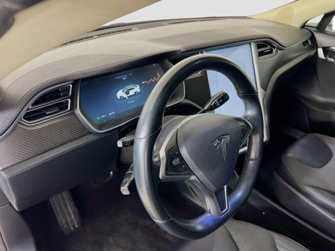 Used 2014 Tesla Model S 60 image 9
