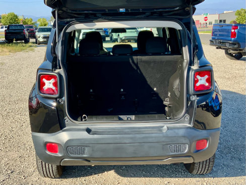 Used 2018 Jeep Renegade Sport w/ Power & Air Group image 17