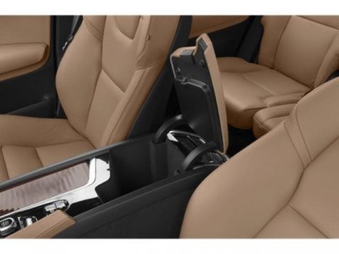Used 2019 Volvo XC90 T6 Momentum image 14