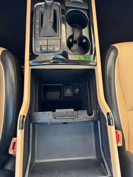 Used 2016 Kia Sedona SX Limited image 15