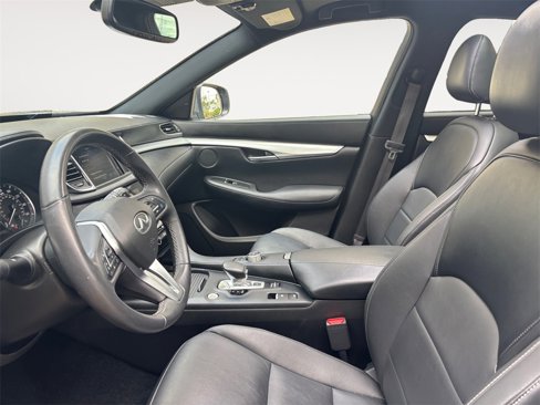 Used 2021 INFINITI QX50 Luxe w/ Appearance Package image 16