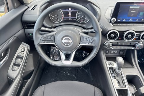 New 2025 Nissan Sentra SV w/ Trunk Package image 17