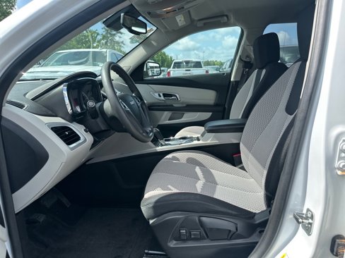 Used 2016 GMC Terrain SLE image 17
