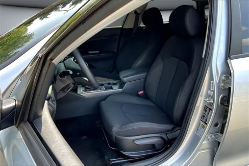 Used 2020 Kia Optima LX image 19