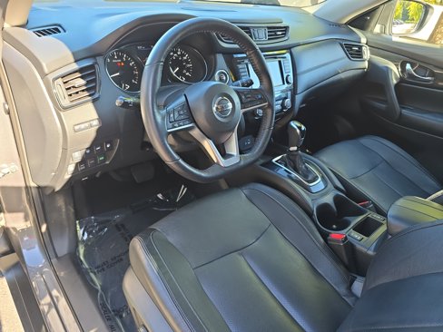 Used 2019 Nissan Rogue SL image 16