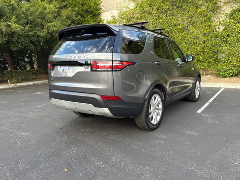 Used 2018 Land Rover Discovery HSE image 5