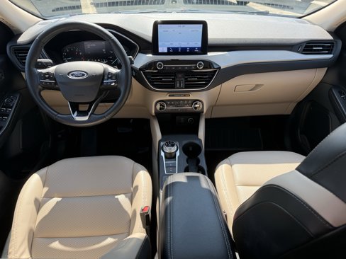 Used 2020 Ford Escape SEL image 13
