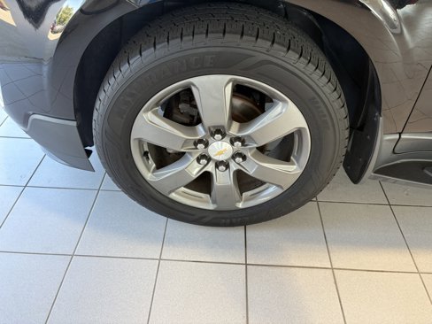Used 2017 Chevrolet Traverse LT image 8