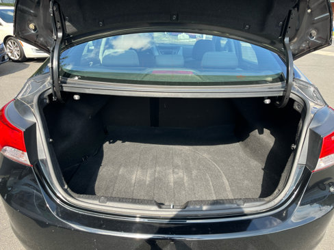 Used 2013 Hyundai Elantra GLS w/ Preferred Pkg image 22