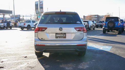 Used 2024 Volkswagen Tiguan SE image 8