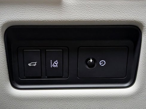 Used 2016 Land Rover Range Rover Supercharged image 32