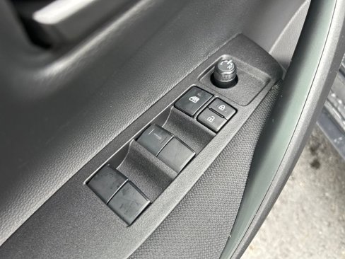 New 2025 Toyota Corolla LE image 11