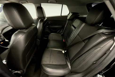 Used 2021 Chevrolet Trax LT image 21