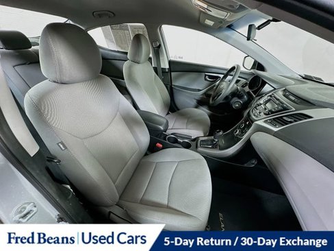 Used 2016 Hyundai Elantra SE image 26