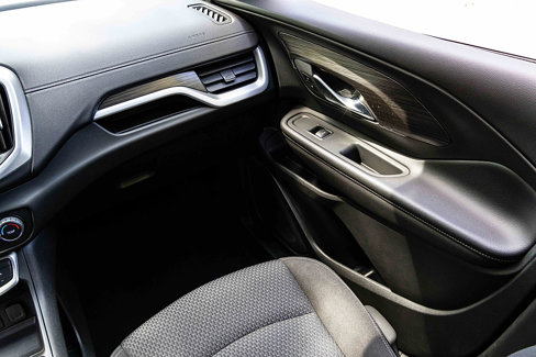 Used 2022 GMC Terrain SLE image 18