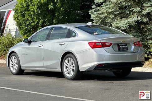 Used 2017 Chevrolet Malibu LT w/ Leather Package image 6