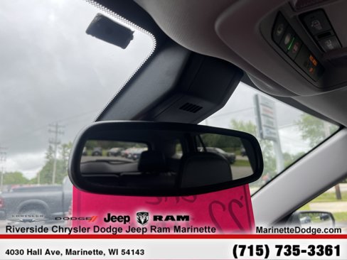 Used 2022 GMC Terrain SLT w/ LPO, Floor Liner Package image 18