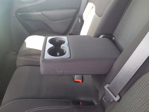 Used 2017 Jeep Cherokee Latitude w/ Safety/Convenience Group image 16