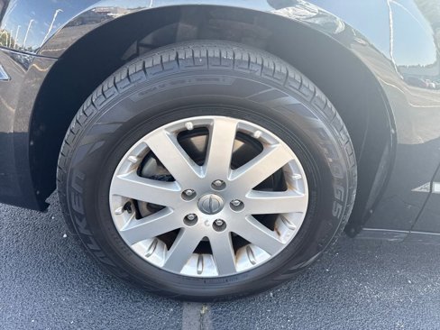 Used 2014 Chrysler Town & Country Touring image 14