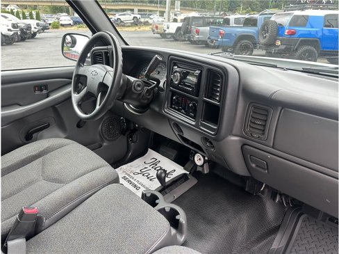 Used 2006 Chevrolet Silverado 1500 W/T image 23