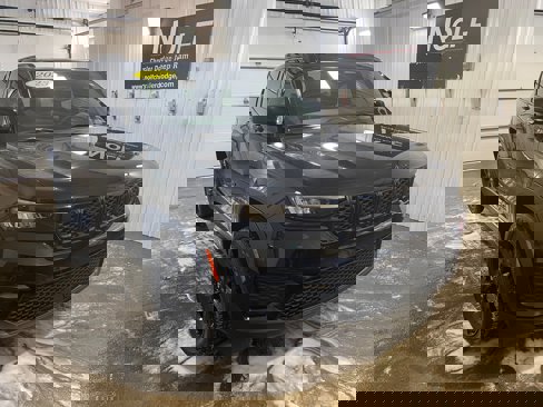 Used 2023 Jeep Grand Cherokee Altitude image 2