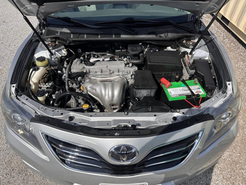 Used 2010 Toyota Camry LE image 15