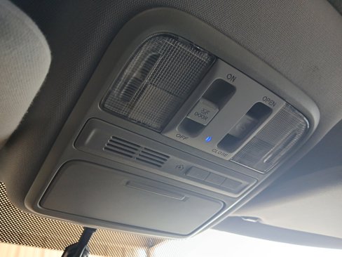 Used 2013 Honda Pilot Touring image 16