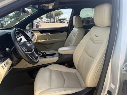 Used 2018 Cadillac XT5 Luxury w/ Driver Awareness Package image 27