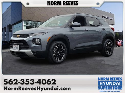 Used 2022 Chevrolet TrailBlazer LT w/ Convenience Package image 1