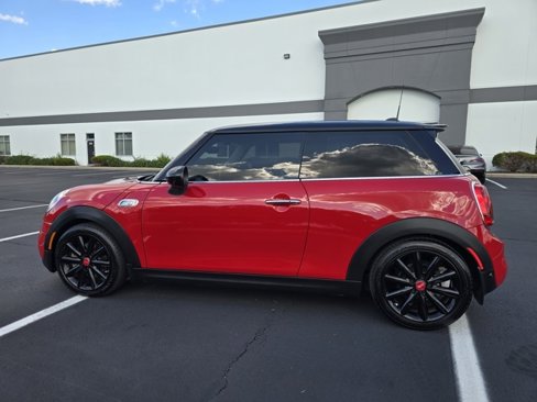 Used 2019 MINI Cooper S image 9