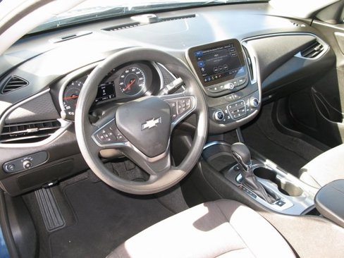 Used 2024 Chevrolet Malibu LT image 12