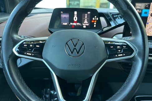 Certified 2023 Volkswagen ID.4 Pro image 24