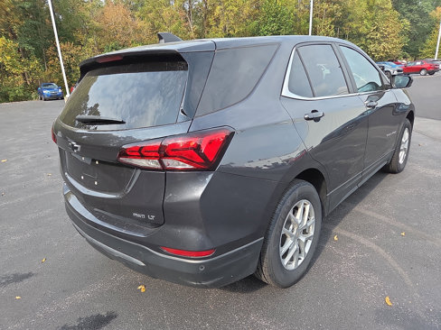 Used 2022 Chevrolet Equinox LT image 3