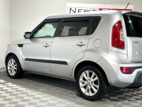 Used 2013 Kia Soul + w/ Audio Pkg image 7
