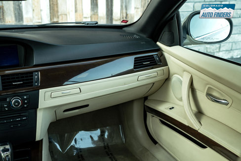Used 2010 BMW 328i Convertible image 28