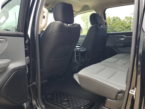 Used 2019 RAM 1500 Big Horn image 23