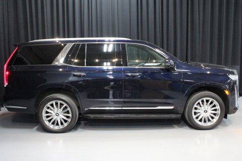 Used 2022 Cadillac Escalade Premium Luxury image 9