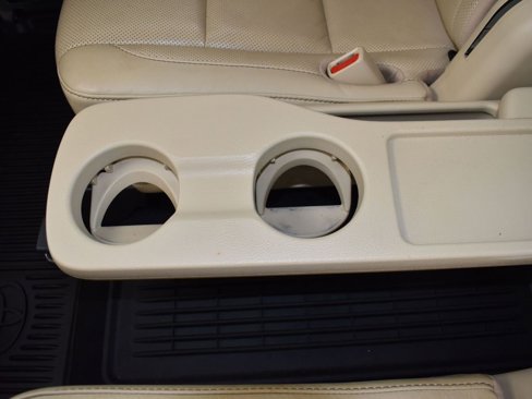 Used 2019 Toyota Highlander Limited image 19
