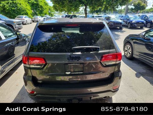 Used 2020 Jeep Grand Cherokee Altitude image 14