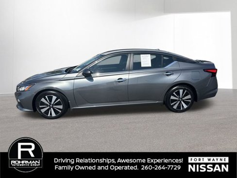 Certified 2022 Nissan Altima 2.5 SV image 4