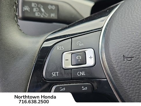 Used 2022 Volkswagen Passat 2.0T SE image 16