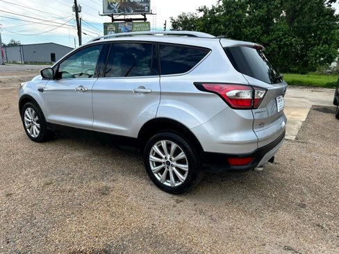 Used 2017 Ford Escape Titanium image 7