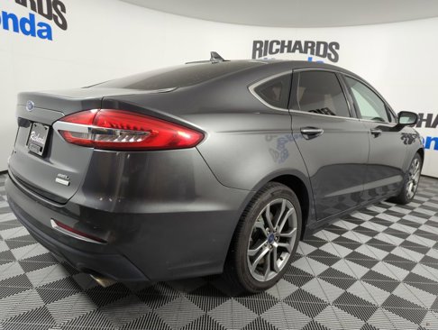 Used 2019 Ford Fusion SEL image 5