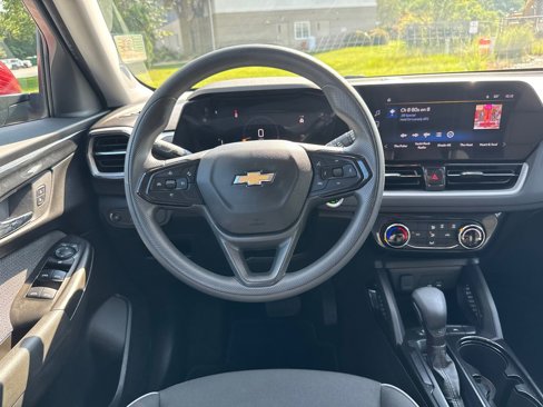 Certified 2024 Chevrolet TrailBlazer LT w/ Driver Confidence Package image 23