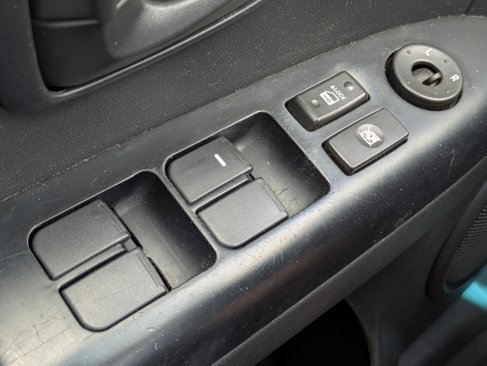 Used 2010 Kia Soul + image 21
